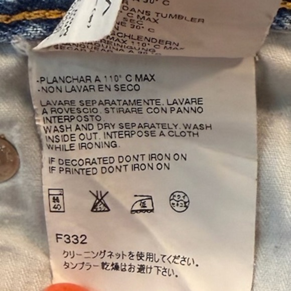 Viktor & Rolf "Monsieur" Style F332 Distressed Jeans - Picture 10 of 11